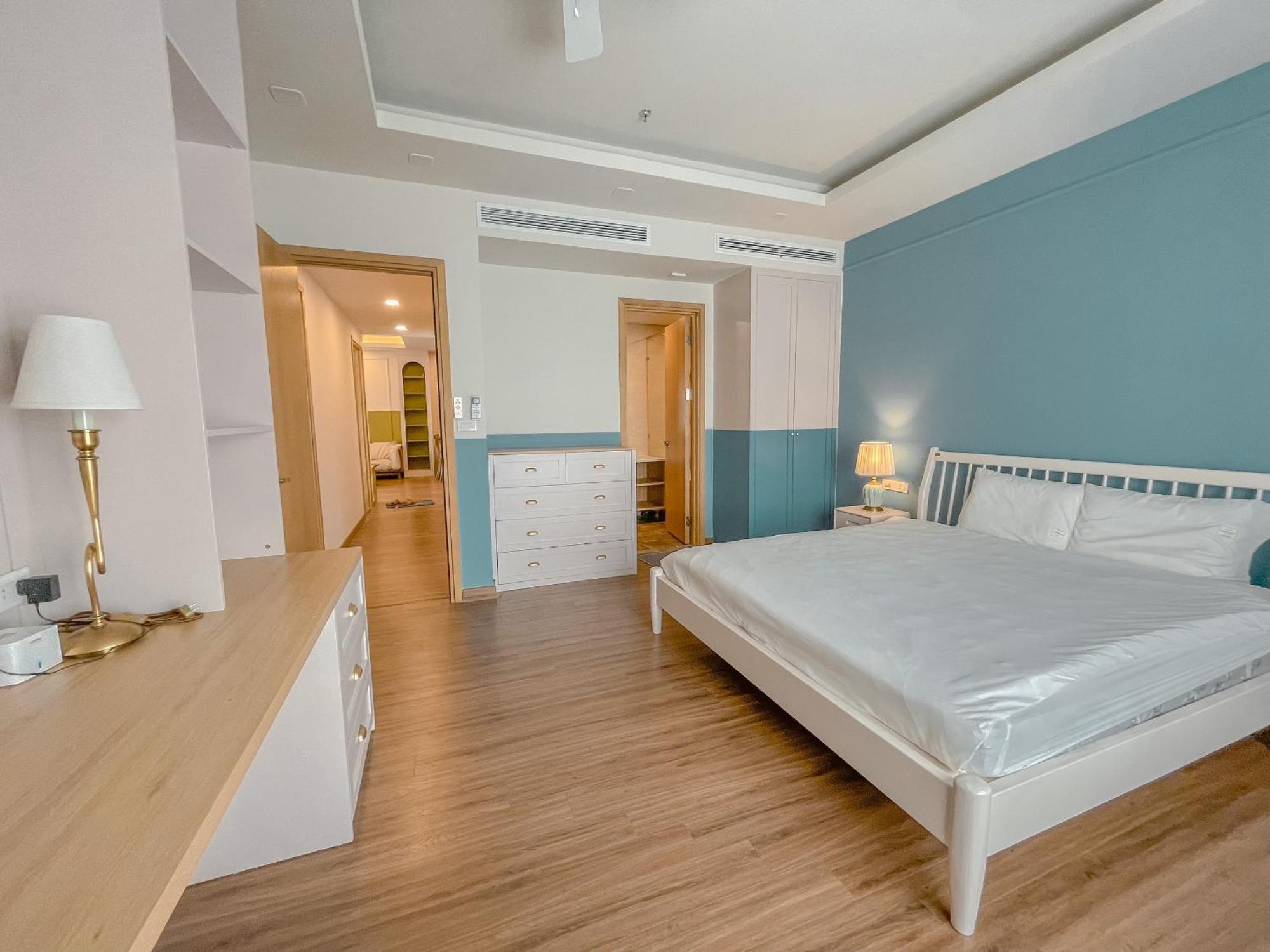 St Apartment - Flc Seatower 퀴논 객실 사진